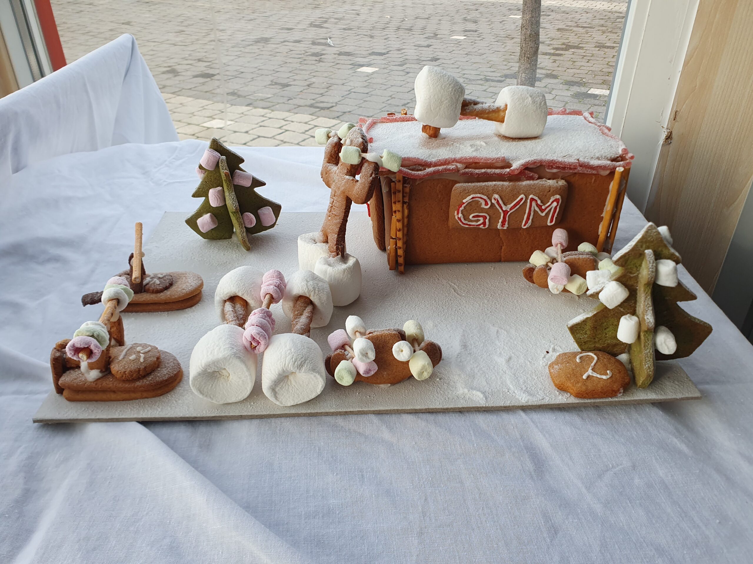 2. Gymgerbread House